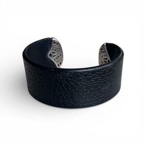 SILPADA Black Genuine Leather 925 Sterling Silver Stingray Wide Cuff Bracelet TH